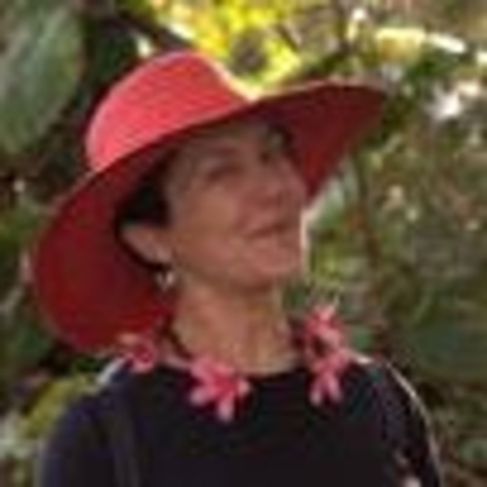 Meet your Posher, Evelyne